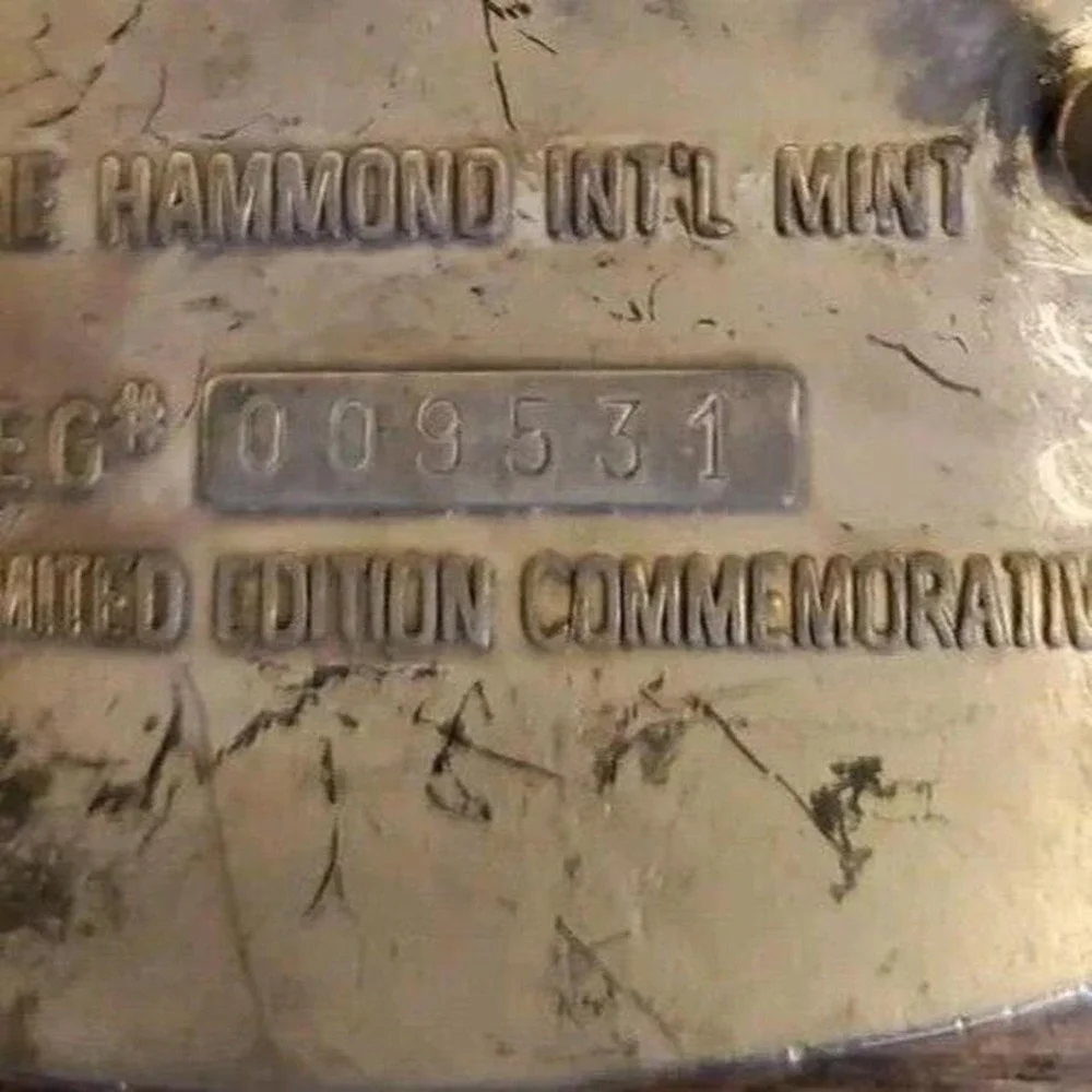 Limited Edition Gold and Silver Buckle from The‎ Hanmond Int'l Mint